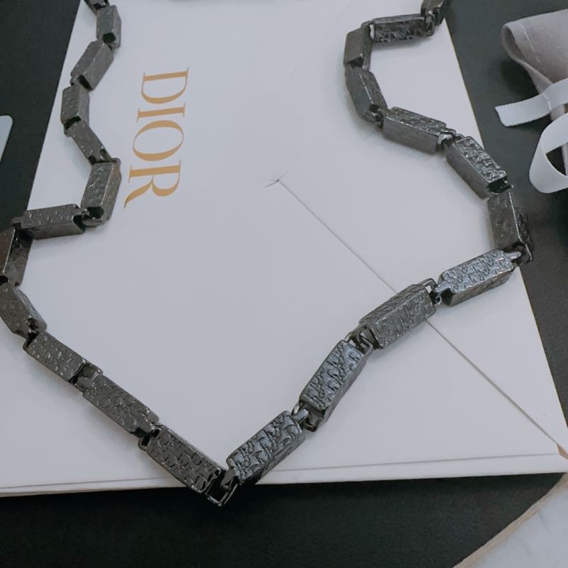 chr1st1an D10r necklaces